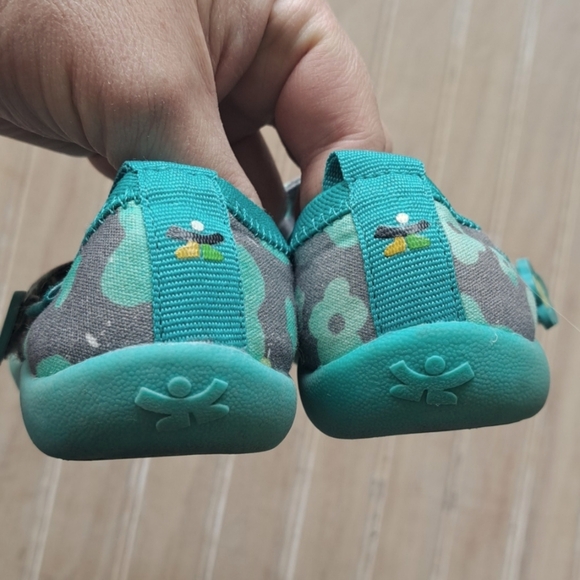 Chooze Blossom Turquoise Velcro Strap Slip On Fun Causal Mary Jane Flats - Picture 6 of 11